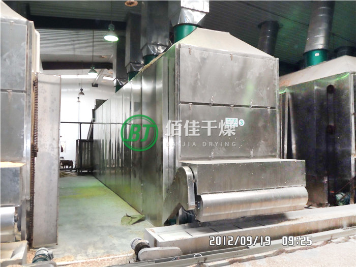 DWG多層網(wǎng)帶式干燥機